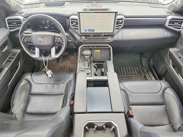 2022 TOYOTA TUNDRA Platinum
