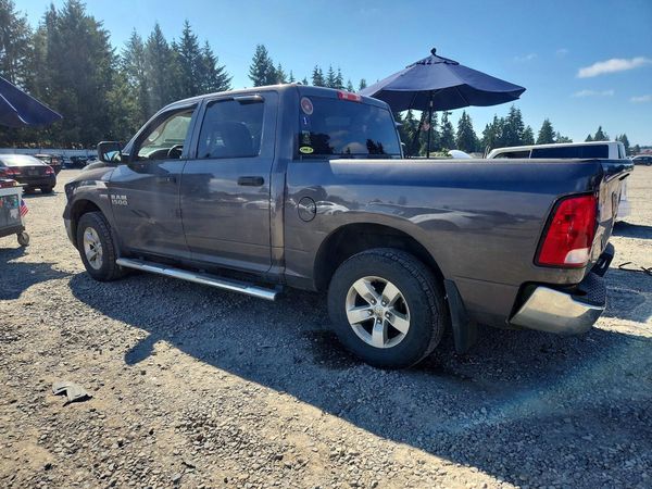 2014 RAM 1500 ST CREW CAB 4X4