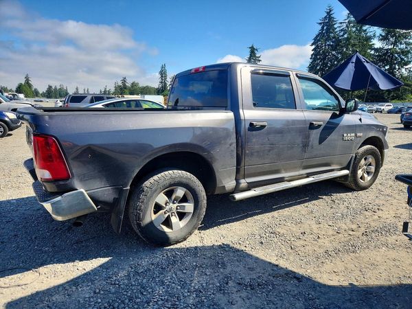 2014 RAM 1500 ST CREW CAB 4X4