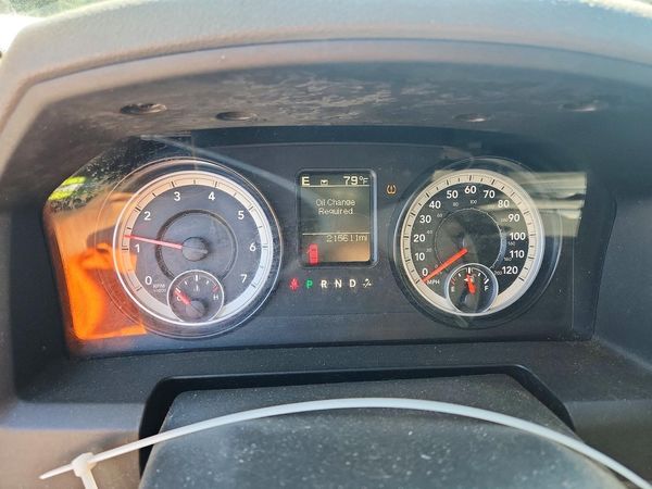2014 RAM 1500 ST CREW CAB 4X4