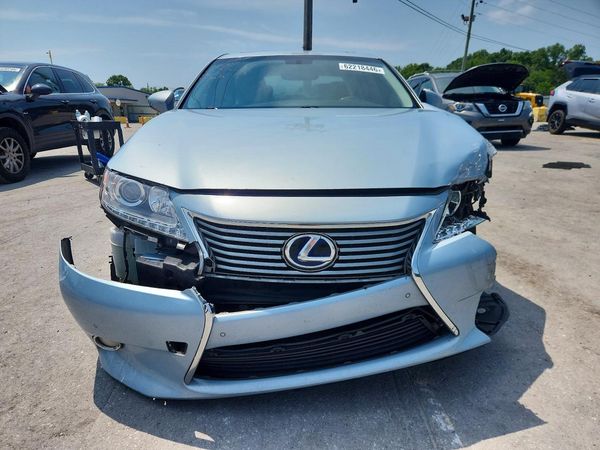 2014 LEXUS ES 300h