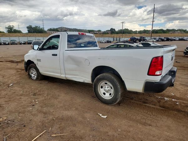 2016 RAM 1500 ST