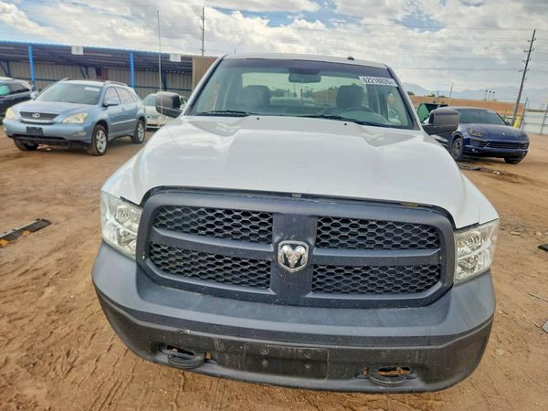 2016 RAM 1500 ST