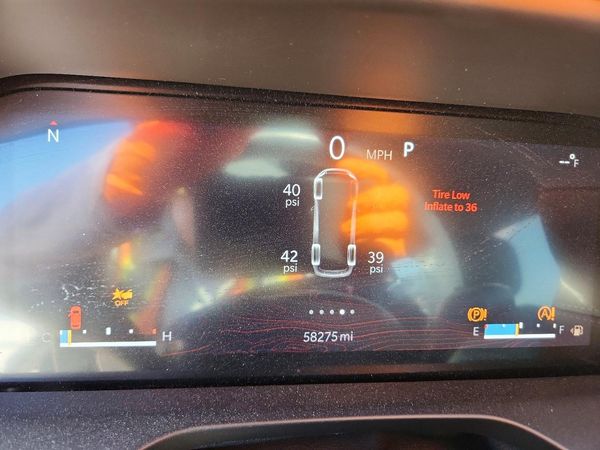 2022 JEEP GRAND CHEROKEE LAREDO 4X4