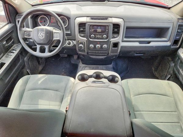 2016 RAM 1500 ST