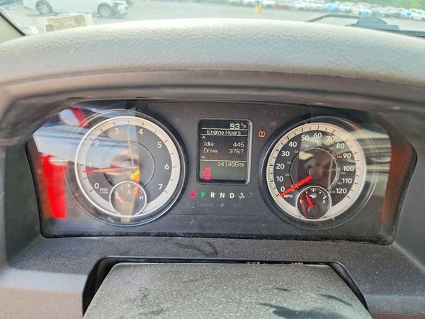 2016 RAM 1500 ST
