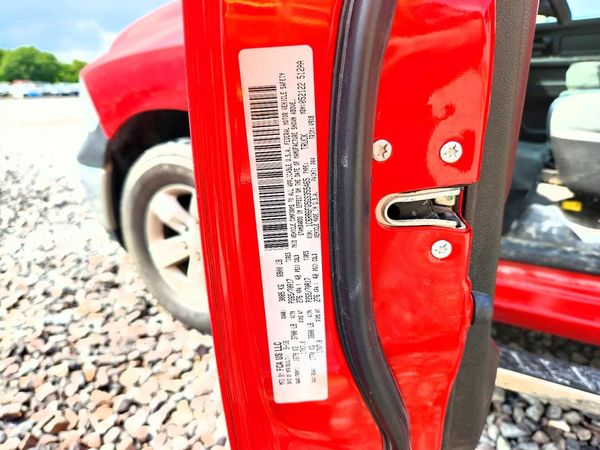 2016 RAM 1500 ST