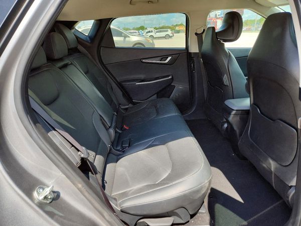 2023 KIA EV6 Light, Wind