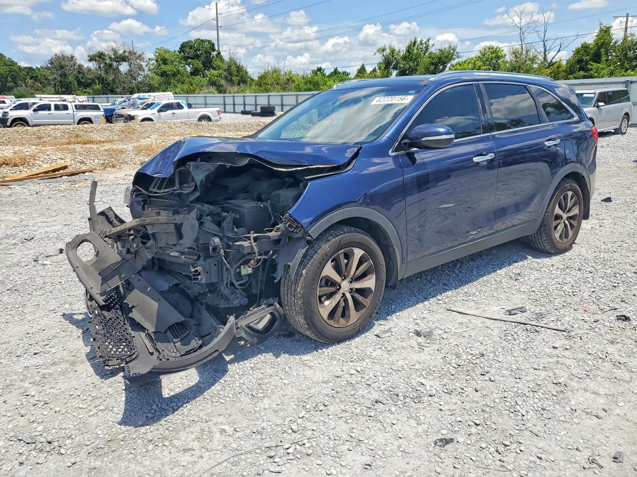 2017 KIA SORENTO