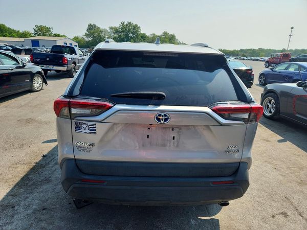 2021 TOYOTA RAV4