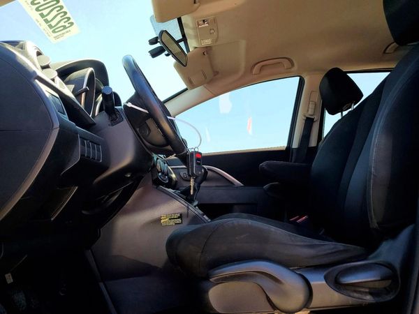 2013 MAZDA 5 Touring/GS