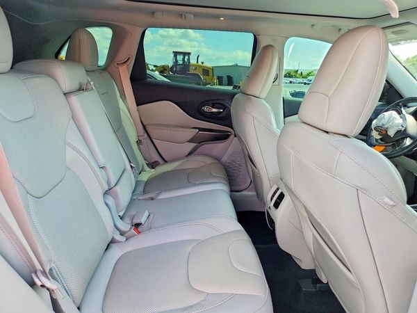 2020 JEEP CHEROKEE LIMITED 4X4