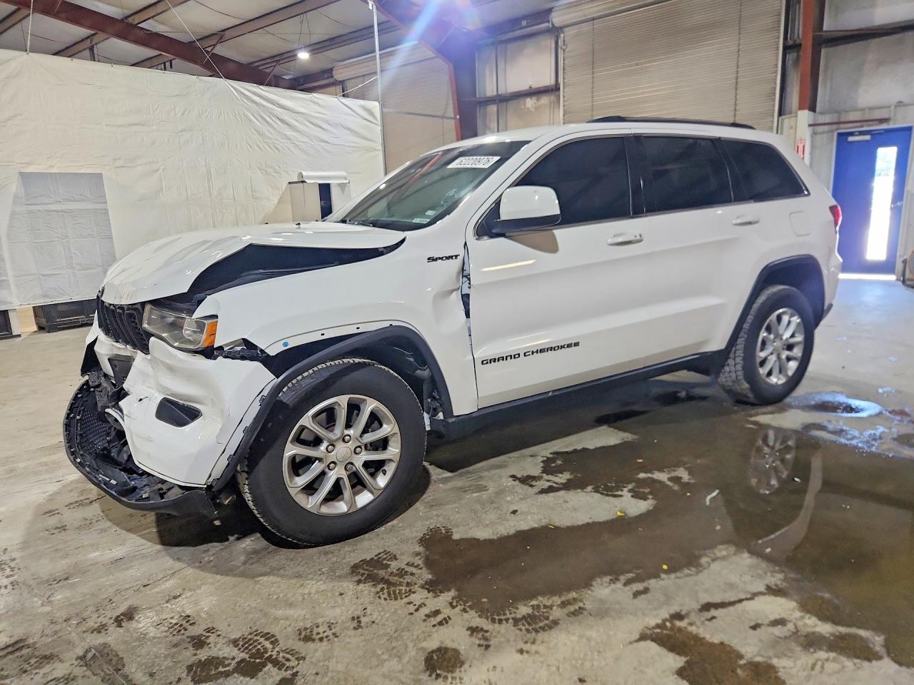 2021 JEEP GRAND CHEROKEE LAREDO 4X4