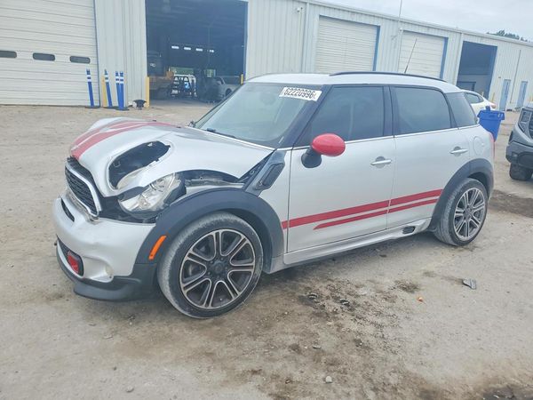 2014 MINI COOPER
