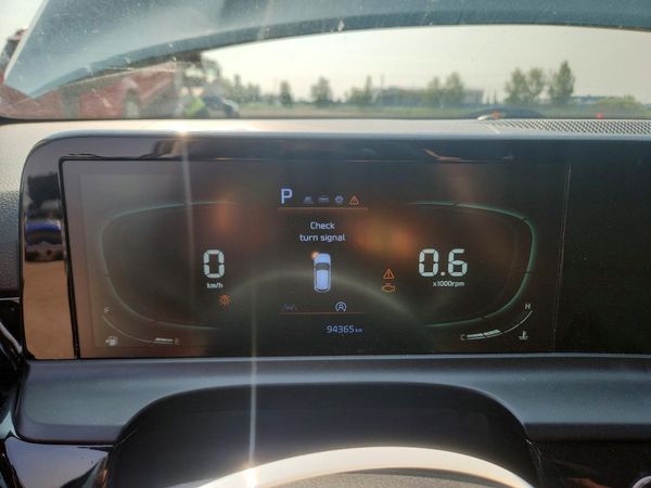 2024 KIA SELTOS S, X-Line