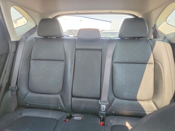 2024 KIA SELTOS S, X-Line