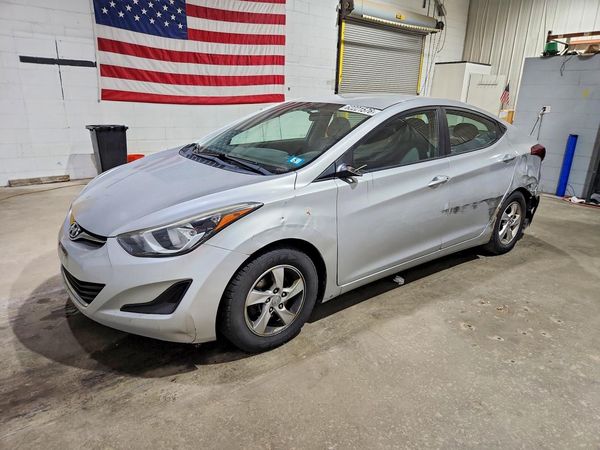 2015 HYUNDAI ELANTRA GLS(Middle)