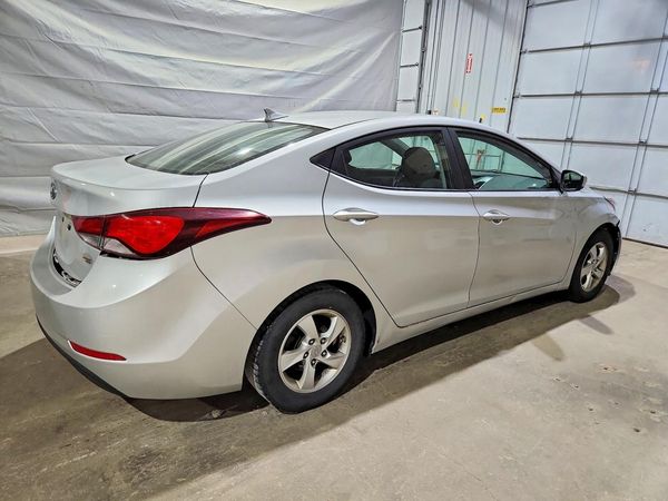 2015 HYUNDAI ELANTRA GLS(Middle)