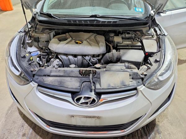 2015 HYUNDAI ELANTRA GLS(Middle)