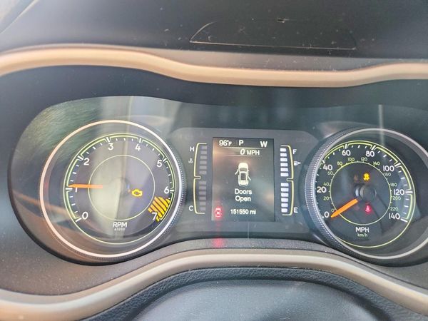 2017 JEEP CHEROKEE Sport — ODOM