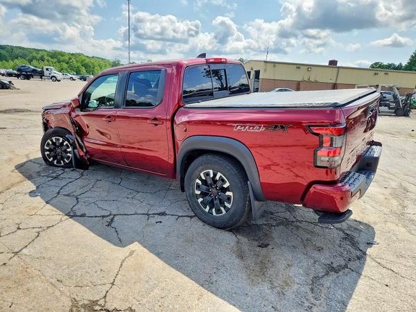 2022 NISSAN FRONTIER Crew Cab