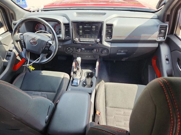 2022 NISSAN FRONTIER Crew Cab