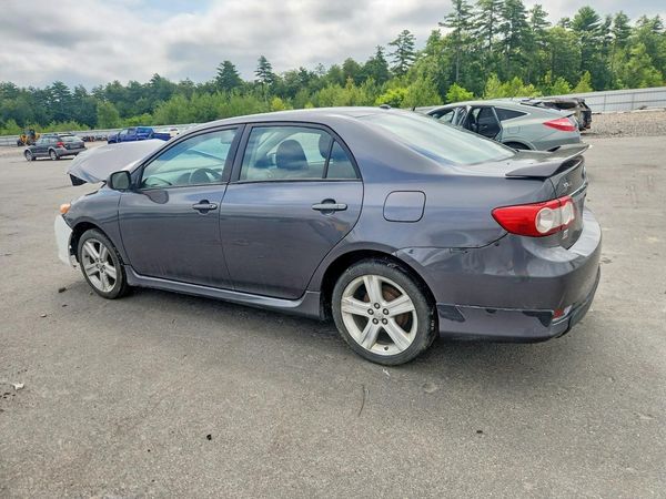2013 TOYOTA COROLLA
