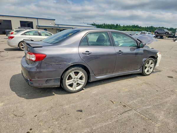2013 TOYOTA COROLLA