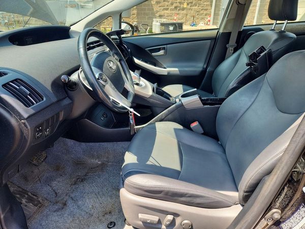 2015 TOYOTA PRIUS