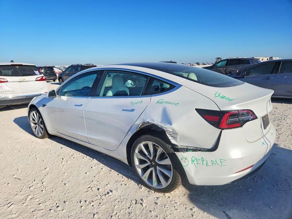 2020 TESLA MODEL 3
