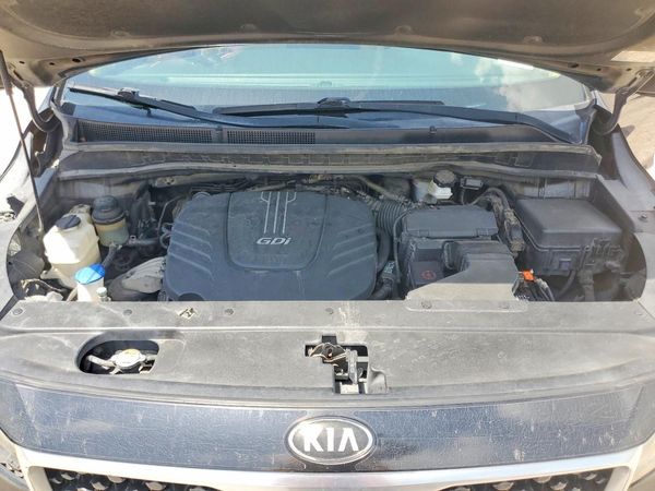 2015 KIA SEDONA GLS - Middle level