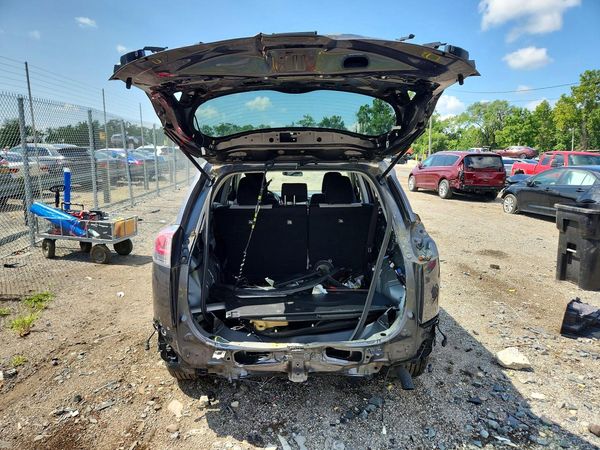 2018 TOYOTA RAV4 Adventure/XLE