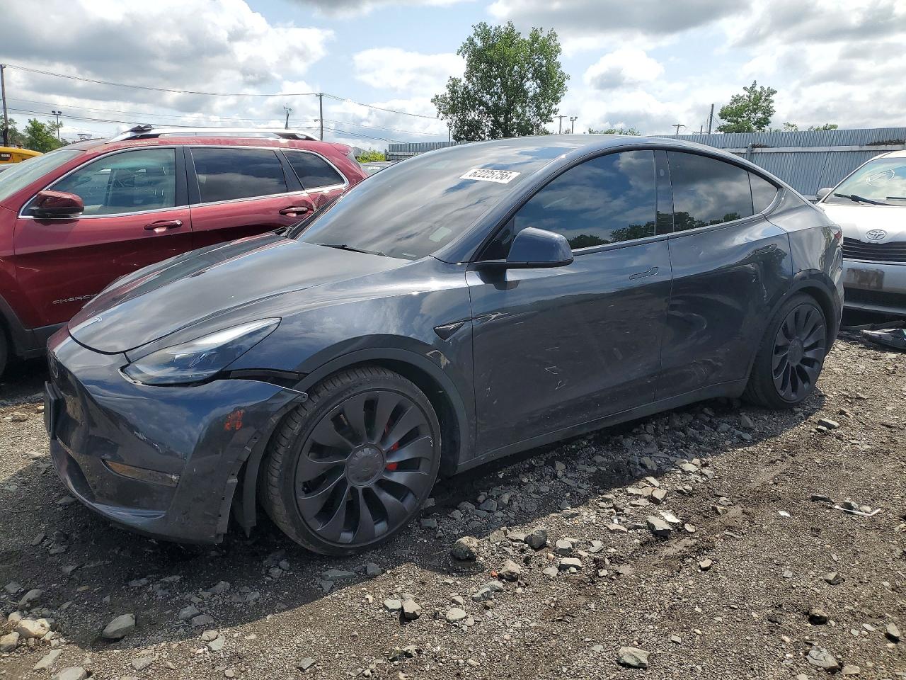 2024 TESLA MODEL Y
