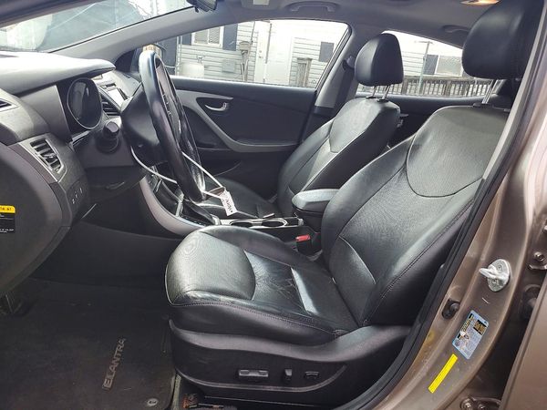 2015 HYUNDAI ELANTRA