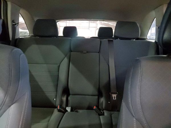2016 KIA SORENTO L / LX