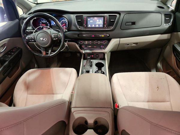 2021 KIA SEDONA LX, EX