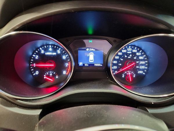 2021 KIA SEDONA LX, EX