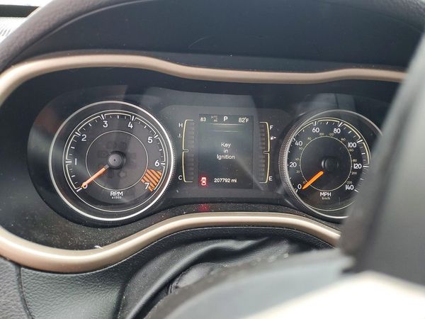 2015 JEEP CHEROKEE Sport