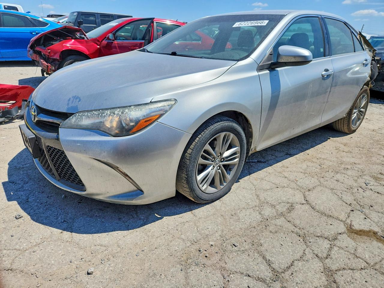 2016 TOYOTA CAMRY