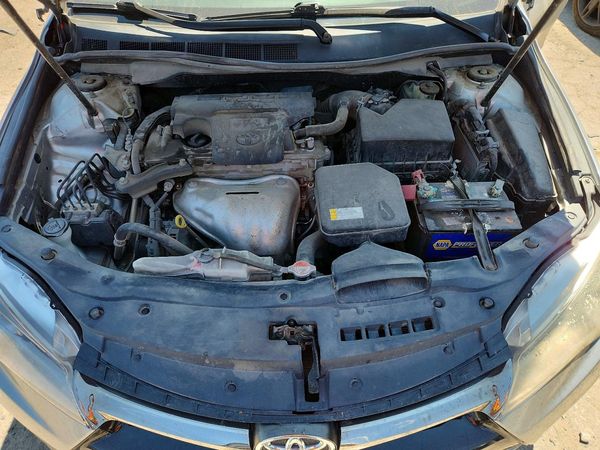 2016 TOYOTA CAMRY