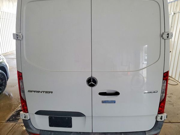 2023 MERCEDES-BENZ SPRINTER 907 (VS30)