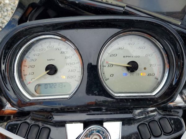 2015 HARLEY-DAVIDSON FL