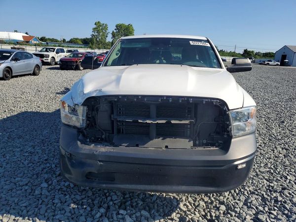 2024 RAM 1500 CLASSIC Tradesman