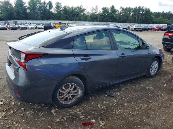 2022 TOYOTA PRIUS