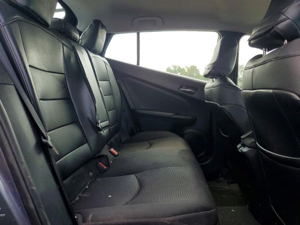 2022 TOYOTA PRIUS