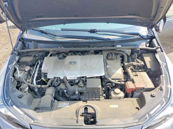 2022 TOYOTA PRIUS