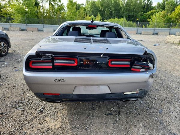 2016 DODGE CHALLENGER SXT