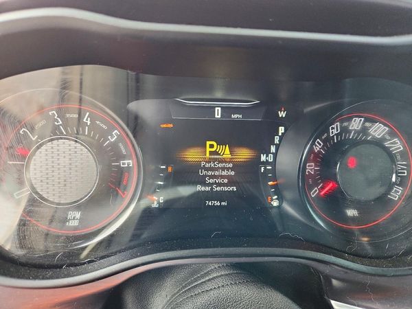 2016 DODGE CHALLENGER SXT