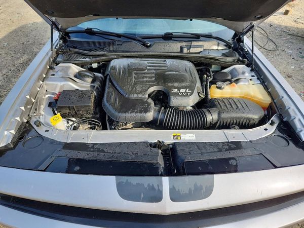 2016 DODGE CHALLENGER SXT