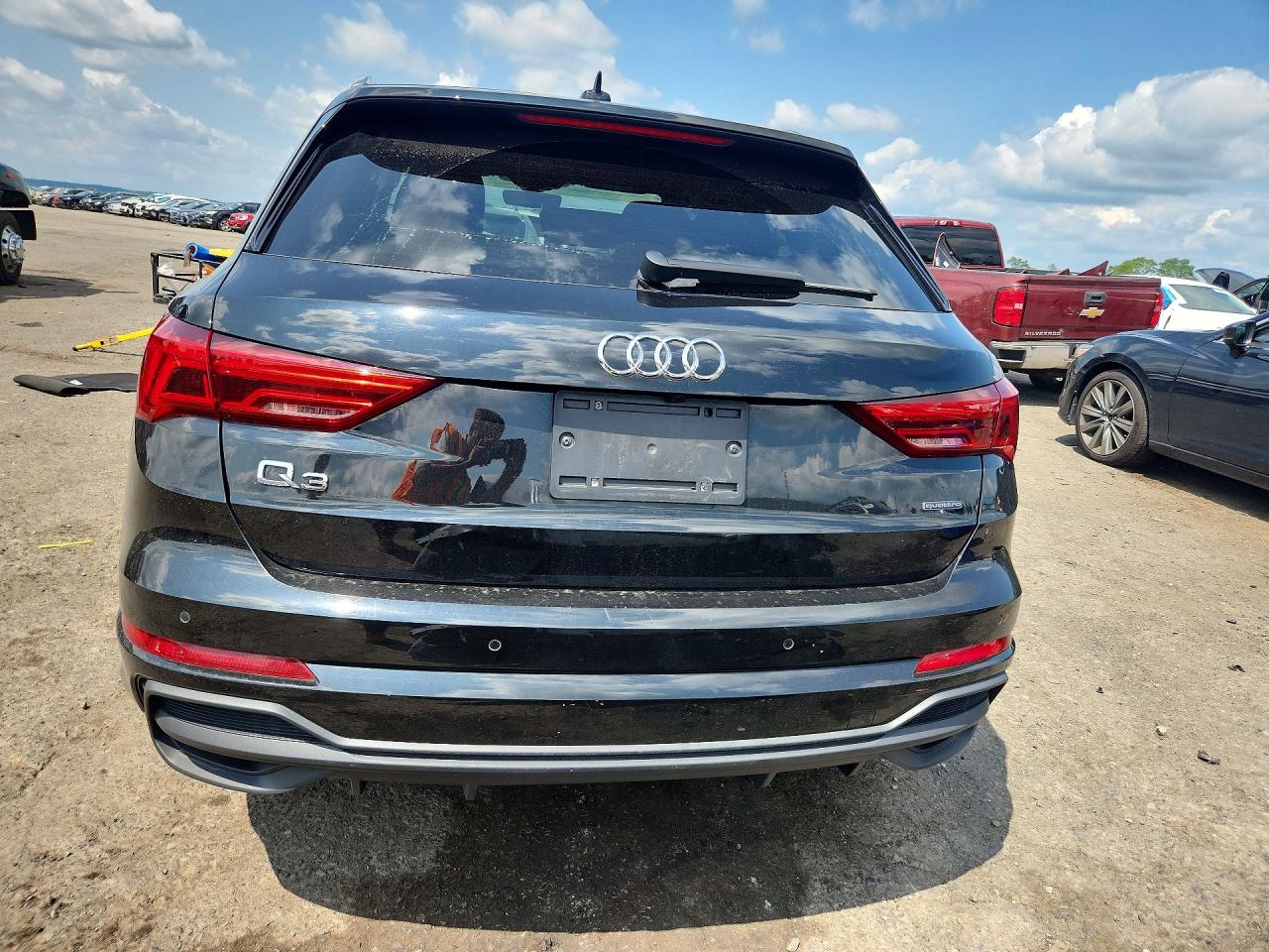 2024 AUDI Q3 S Line quattro Premium